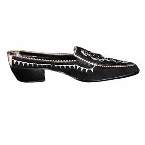 Beautiful Italian Suede/Leather Embellished Mules ioS size 8